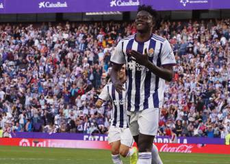 El Real Valladolid reconoce ya que hay ofertas por Salisu