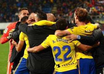 El Cádiz lanza una camiseta para la lucha contra el coronavirus