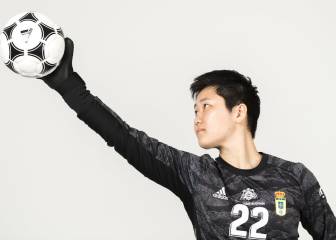 La portera japonesa del Oviedo increpada: 