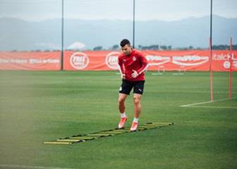 Martí cuenta con 31 futbolistas para volver a Primera