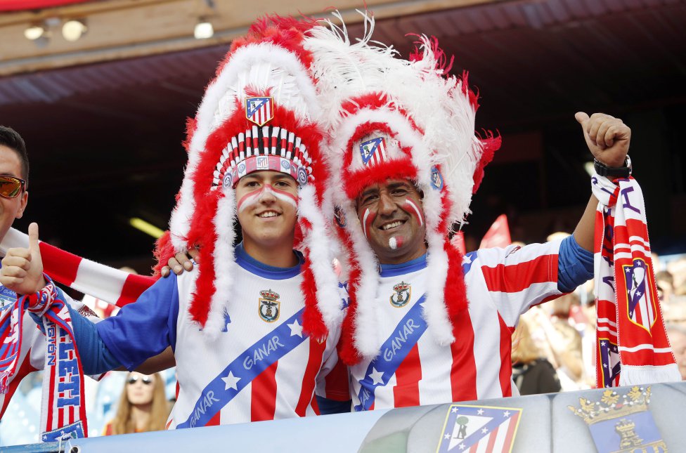 Seguidores 'indios' del Atlético de Madrid