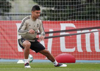 Benzema sigue como único 'nueve' en los entrenamientos