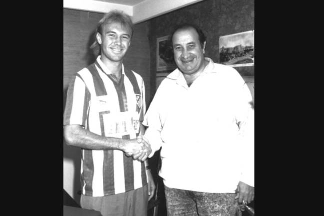 Rodax y Jesús Gil, en 1990.