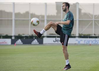 El PSG propone un intercambio Pjanic-Paredes