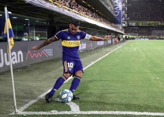 El agente de Tevez pone en su sitio a Gary Neville