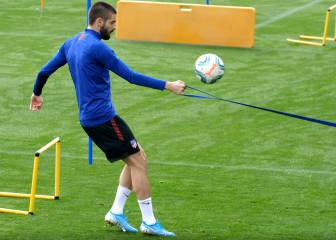El Atleti sigue con el trabajo individual y repartidos en grupos
