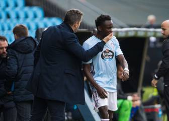 Pione Sisto volverá mañana al trabajo y lo hará en solitario