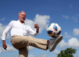 Rummenigge apunta al tope salarial en los clubes europeos