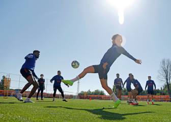 El Atlético, en la Fase 3, se vuelve a entrenar en grupo