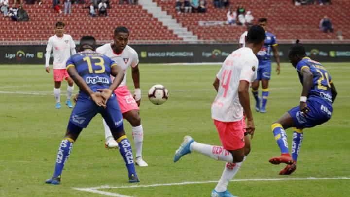 El fútbol se reanudaría en Ecuador en julio con un plan B incluido