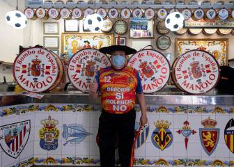 Se jubila 'Manolo el del bombo' por la crisis