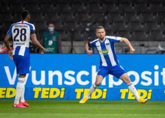 El Hertha arrasa en el derbi
