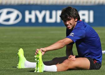 João Félix paga la novatada