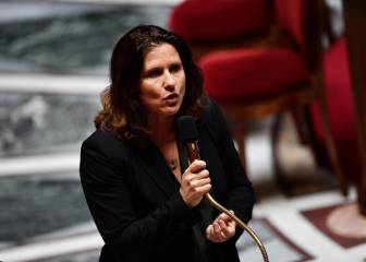 La Ministra de Deportes invita a Aulas a enviar sus propuestas en un cine con una película