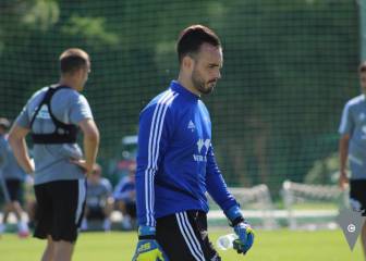 La portería del Cádiz, asegurada por la cantera