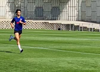 João Félix repite sobre el
césped, al margen del grupo