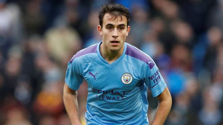 Barcelona want to re-sign City defender Eric García to replace ...