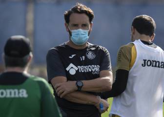 Sin medios centros y sin Mata en Granada