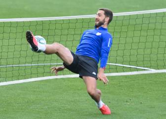 El Nápoles pregunta por Yeray