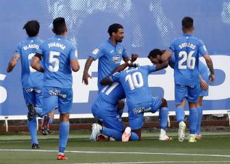 El debut de Sandoval aleja los trece fantasmas azulones