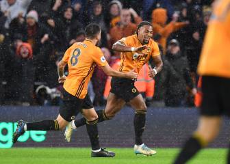 Liverpool set sights on Wolves pair Adama and Neves