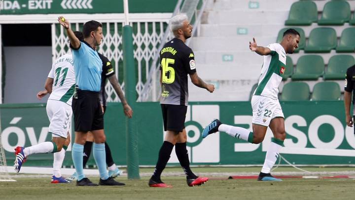 Jonathas no viaja con el Elche a Ponferrada por una lesión en el tobillo