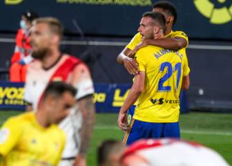 Álvaro rescata un punto de oro para el Cádiz al final