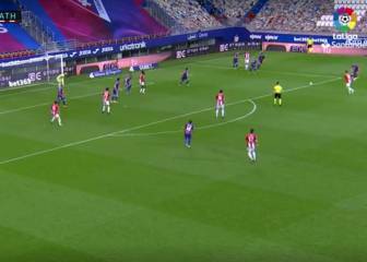 El gol de Villalibre no tendría que haber sido válido según Iturralde