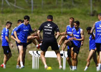 El Alavés quiere agrandar su distancia con el descenso