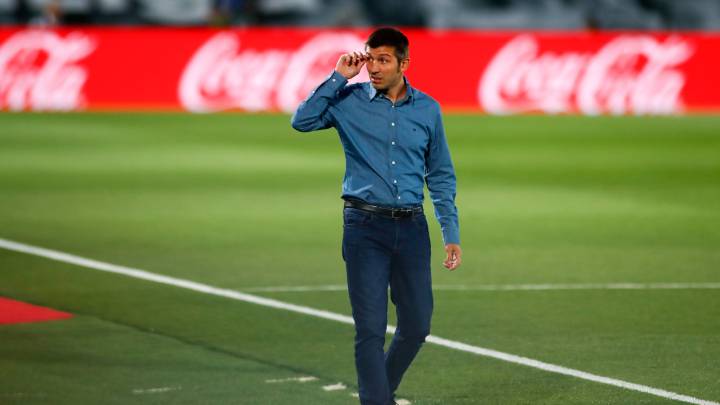Celades: "He visto el gol de Rodrigo y no entiendo la decisión del árbitro"