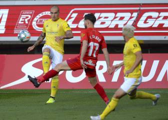 1x1 del Cádiz: un cabezazo de Cala devuelve el liderato al Cádiz