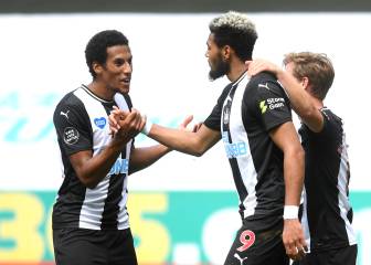 El Newcastle se desata ante un Sheffield con diez jugadores