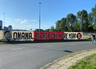 La afición del Ajax pide a Onana que se quede un año más