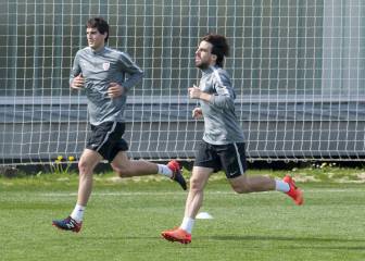 Beñat e Ibai, bajas para el Camp Nou y entran Vivian y Villalibre