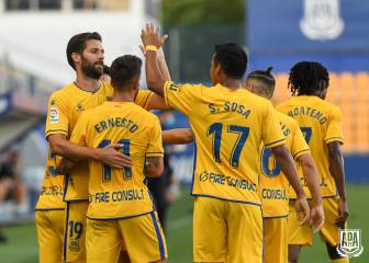 El Alcorcón vence en casa para firmar la permanencia virtual y asomarse al playoff