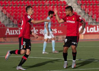 El árbitro y el VAR abochornan al Celta y el Mallorca le atropella