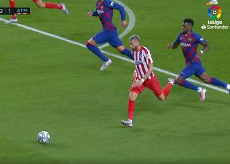 Semedo choca con Carrasco y provoca el tercer penalti