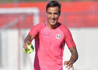 El Rayo persigue el playoff contra un Málaga en cuadro