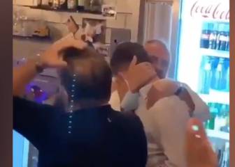 La celebración de Pjanic con su familia el fichaje del Barça