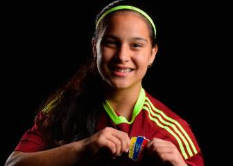 Andrea Zeolla, la niña maravilla, ya es jugadora del Granadilla