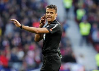 Gil Manzano dirigirá el Madrid-Alavés, Munuera Montero, el derbi Barça-Espanyol