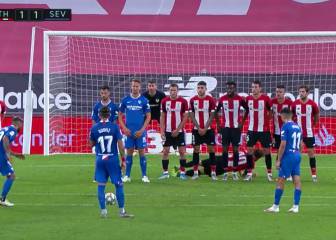 El Athletic intentó todas las tretas posibles en la barrera para que Banega marcara así...