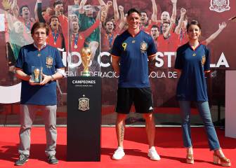 Las imágenes del acto conmemorativo del Mundial de Sudáfrica