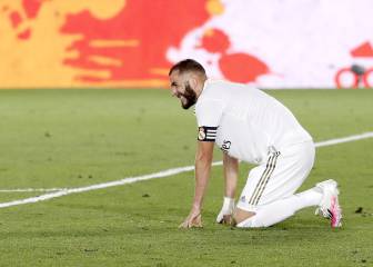 Benzema entra en la reserva