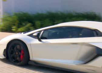 Hazard llegó a Valdebebas con nuevo coche: un Lamborghini valorado en medio millón de €