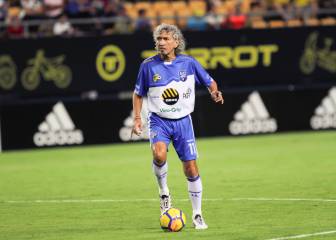 Mágico González celebra en El Salvador ascenso del Cádiz