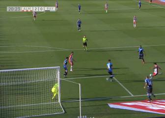 Se viene verano movido para su agente porque la 2ª se le queda pequeñísima: golazo del killer Darwin