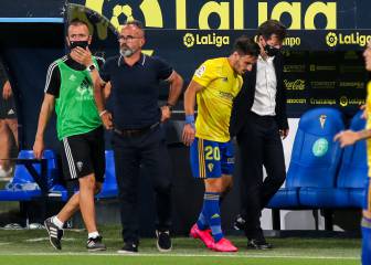 El Cádiz se queda sin Iza las dos últimas jornadas