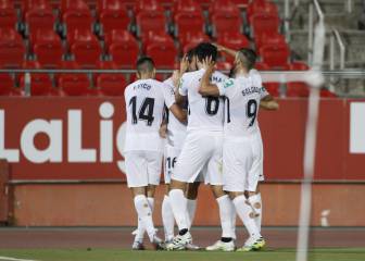 El Granada se queda la esperanza y el Mallorca desciente