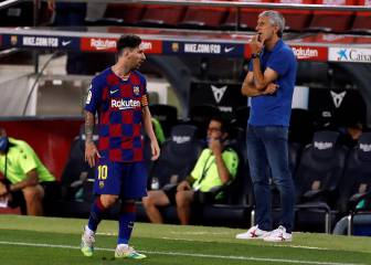 Messi points Setién to the Camp Nou exit door